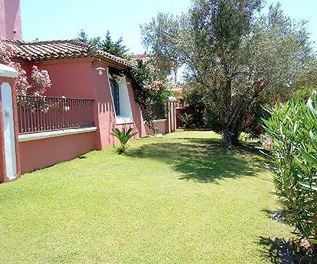 Peonia Aparthotel