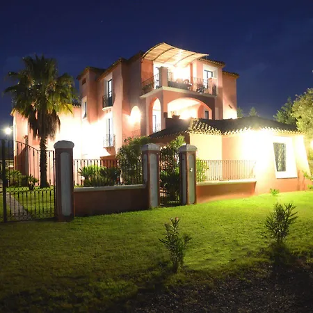 Aparthotel Peonia *