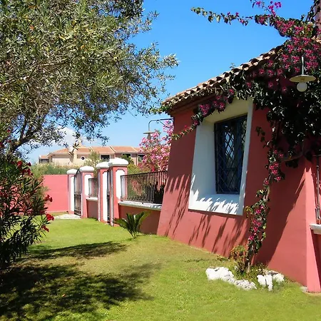 Peonia Aparthotel *